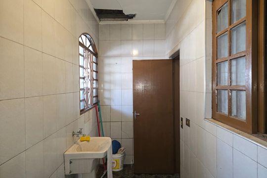 Área de Serviço de casa para alugar com 2 quartos, 70m² em Vila Galvão, Guarulhos