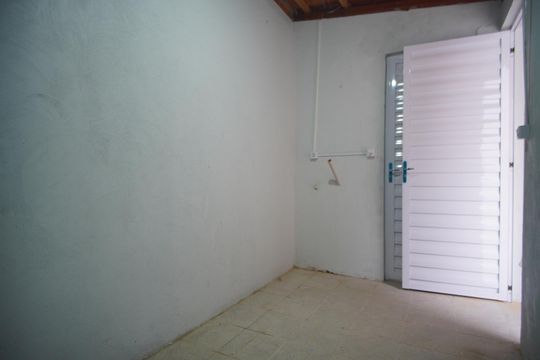 Área de Serviço de casa para alugar com 2 quartos, 80m² em Jardim São Pedro, Porto Alegre