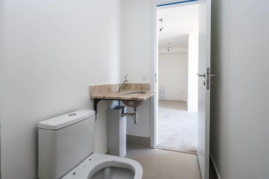 Banheiro de apartamento para alugar com 2 quartos, 36m² em Ipiranga, São Paulo