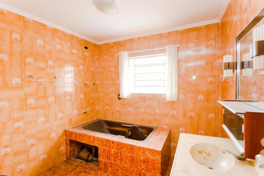 Banheiro de casa para alugar com 3 quartos, 75m² em Vila Sao Joao, Guarulhos