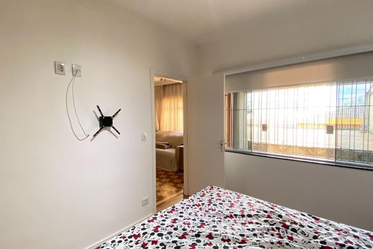 Quarto 1 de casa para alugar com 3 quartos, 208m² em Vila Buenos Aires, São Paulo