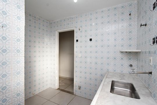 Cozinha de apartamento à venda com 2 quartos, 50m² em Nova Cachoeirinha, Belo Horizonte