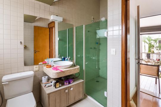 Banheiro de casa de condomínio à venda com 3 quartos, 140m² em Vila Aurora, Indaiatuba