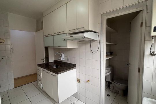 Apartamento à venda com 3 quartos, 76m² em Vila Campo Grande, São Paulo