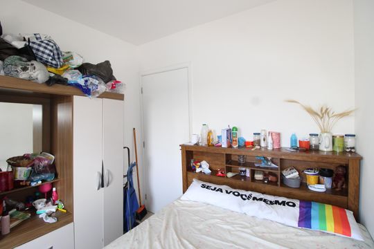 Quarto 2 de apartamento à venda com 2 quartos, 50m² em Jardim Guaianazes, São Paulo