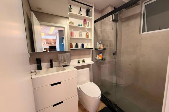 Banheiro de apartamento à venda com 2 quartos, 56m² em Rondônia, Novo Hamburgo