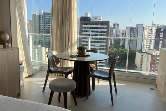 Sala/Quarto de kitnet/studio para alugar com 1 quarto, 39m² em Caminho das Árvores, Salvador