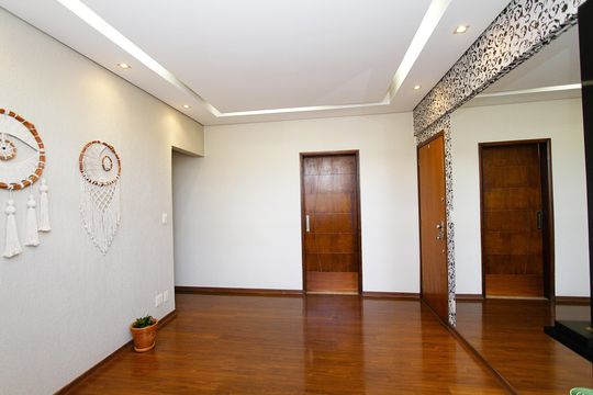 Sala de apartamento à venda com 2 quartos, 71m² em Padre Eustáquio, Belo Horizonte