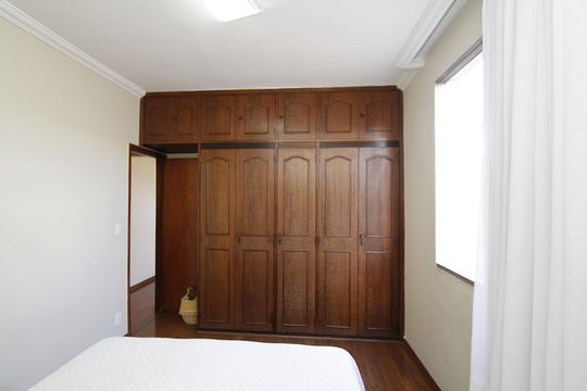 Quarto 2 de apartamento à venda com 2 quartos, 71m² em Padre Eustáquio, Belo Horizonte