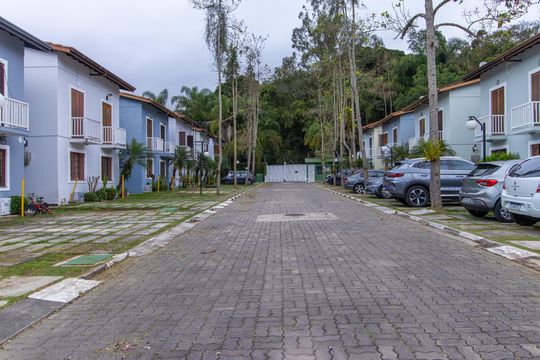 Área comum de casa de condomínio para alugar com 3 quartos, 100m² em Jardim Barbacena, Cotia