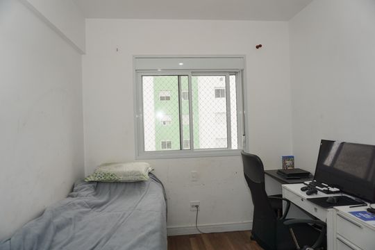 Quarto de apartamento para alugar com 3 quartos, 90m² em Parque Esplanada do Embu, Embu das Artes