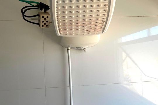 Banheiro de apartamento para alugar com 2 quartos, 45m² em Vila Marieta, Campinas