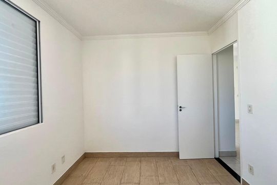 Quarto 1 de apartamento para alugar com 2 quartos, 45m² em Vila Marieta, Campinas