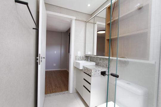 Banheiro da Suíte de apartamento à venda com 3 quartos, 105m² em Santa Lúcia, Belo Horizonte