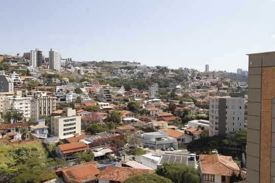Vista de apartamento à venda com 3 quartos, 105m² em Santa Lúcia, Belo Horizonte