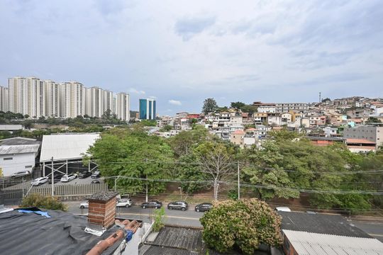 Vista do Quarto 2 de casa à venda com 2 quartos, 74m² em Jardim Monte Alegre, Taboão da Serra