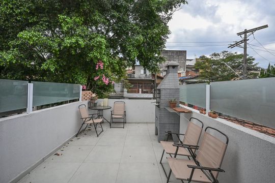 Varanda do Quarto 1 de casa à venda com 2 quartos, 74m² em Jardim Monte Alegre, Taboão da Serra