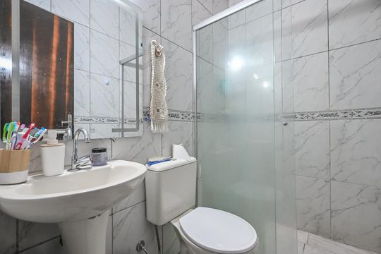 Casa à venda com 2 quartos, 74m² em Jardim Monte Alegre, Taboão da Serra