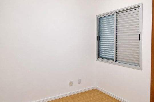 Quarto de apartamento para alugar com 3 quartos, 80m² em Ipiranga, Belo Horizonte