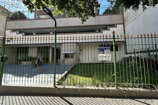 Fachada + placa de apartamento para alugar com 3 quartos, 125m² em Todos Os Santos, Rio de Janeiro