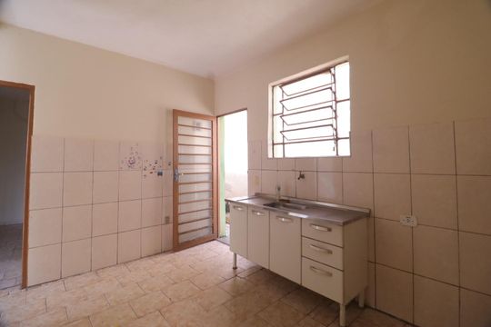 Casa à venda com 1 quarto, 75m² em Jardim Santa Terezinha, Campinas