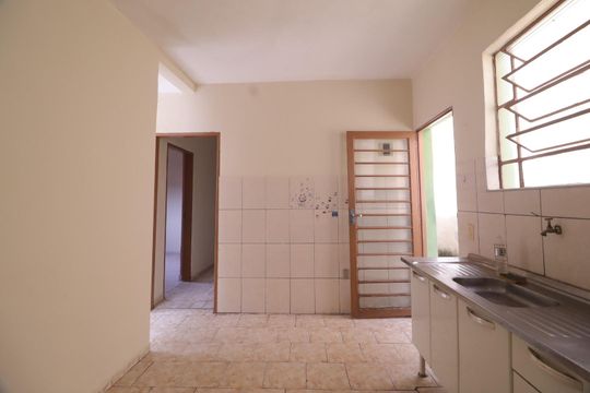 Casa à venda com 1 quarto, 75m² em Jardim Santa Terezinha, Campinas