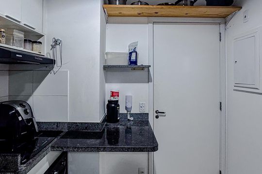 Cozinha de apartamento para alugar com 1 quarto, 32m² em Penha de França, São Paulo