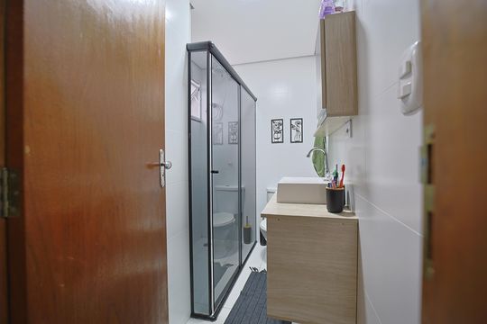 Banheiro de apartamento à venda com 2 quartos, 46m² em Cidade Patriarca, São Paulo
