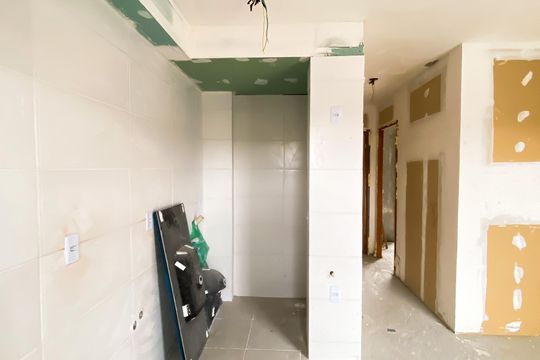 Cozinha  de apartamento à venda com 2 quartos, 40m² em Parque Paineiras, São Paulo