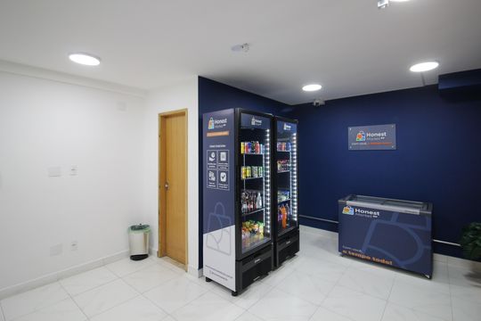 Mercado  de apartamento à venda com 2 quartos, 55m² em Vila Guilhermina, São Paulo