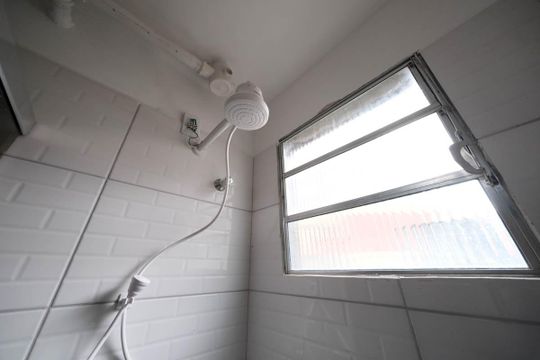 Banheiro de apartamento para alugar com 2 quartos, 47m² em Vila Silvia, São Paulo
