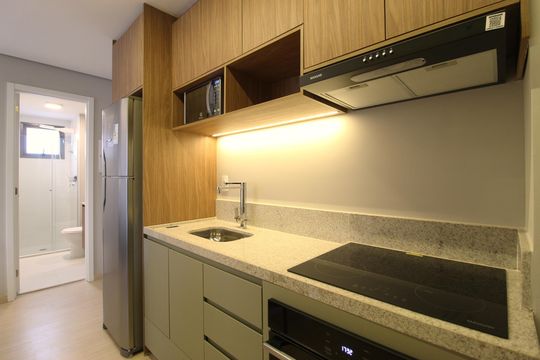 Cozinha de apartamento para alugar com 2 quartos, 38m² em Vila Nova Conceição, São Paulo