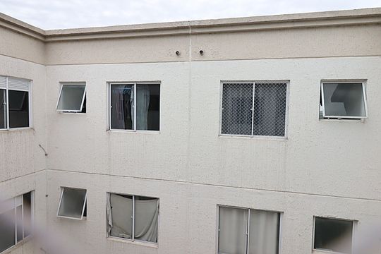 Vista do Quarto 2 de apartamento para alugar com 2 quartos, 44m² em Rubem Berta, Porto Alegre
