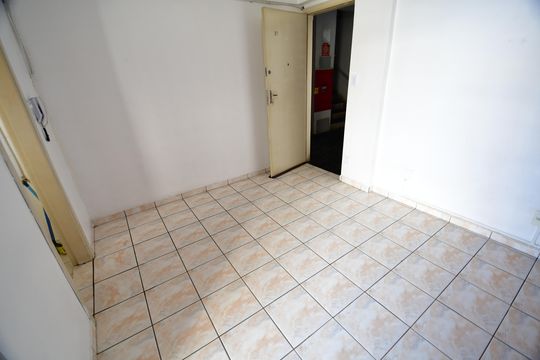 Sala de apartamento para alugar com 1 quarto, 48m² em Centro, Campinas
