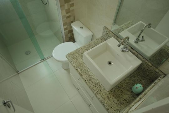 Banheiro  de apartamento para alugar com 2 quartos, 55m² em Conjunto Residencial Pombeva, São Bernardo do Campo