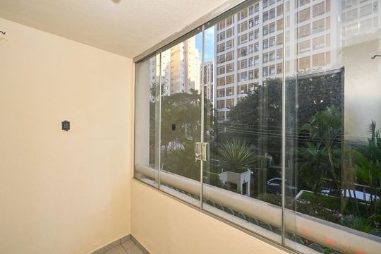 Varanda de apartamento para alugar com 2 quartos, 64m² em Vila Progredior, São Paulo