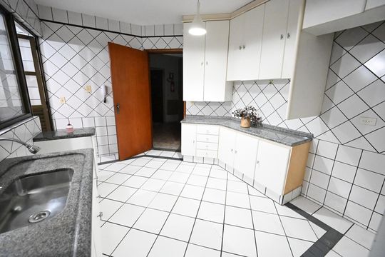 Apartamento à venda com 3 quartos, 100m² em Nova Suíça, Goiânia