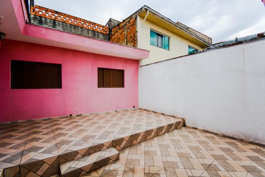 Quintal de casa para alugar com 2 quartos, 120m² em Cidade Maia, Guarulhos