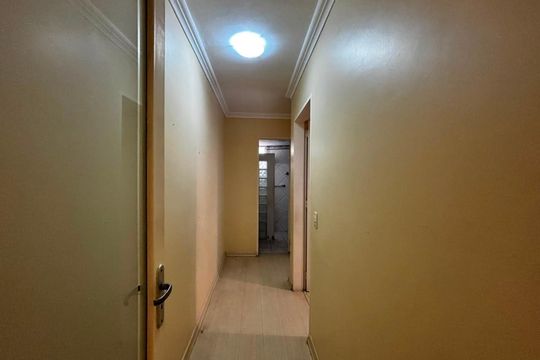 Corredor de apartamento para alugar com 2 quartos, 77m² em Praia de Belas, Porto Alegre