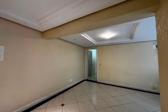 Sala de apartamento para alugar com 2 quartos, 77m² em Praia de Belas, Porto Alegre