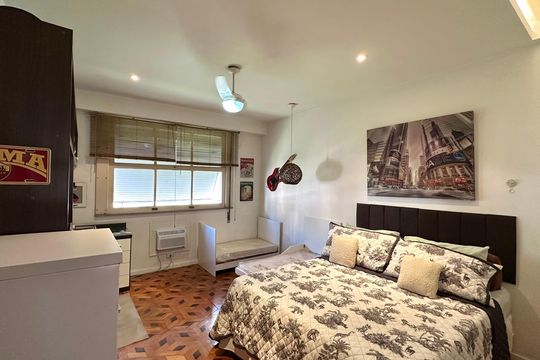 Apartamento para alugar com 3 quartos, 192m² em Copacabana, Rio de Janeiro