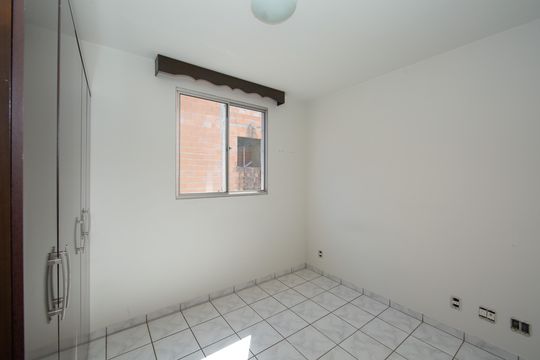 QUARTO1 de apartamento para alugar com 2 quartos, 60m² em Palmeiras, Belo Horizonte