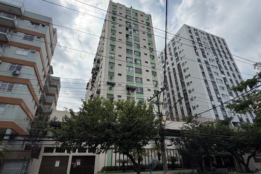 Fachada de apartamento à venda com 2 quartos, 68m² em Pechincha, Rio de Janeiro