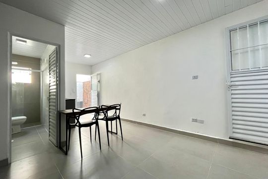 Sala/Quarto de kitnet/studio para alugar com 1 quarto, 22m² em Jabaquara, São Paulo