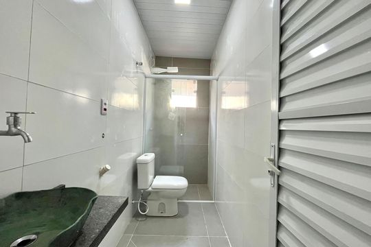 Banheiro de kitnet/studio para alugar com 1 quarto, 22m² em Jabaquara, São Paulo