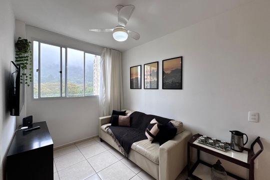 Sala de apartamento para alugar com 2 quartos, 44m² em Barra Olímpica, Rio de Janeiro
