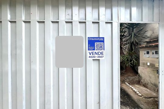 Placa QuintoAndar  de casa à venda com 3 quartos, 360m² em Pedra Azul, Contagem