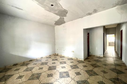 Casa à venda com 3 quartos, 360m² em Pedra Azul, Contagem