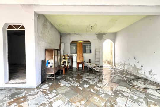 Garagem de casa à venda com 3 quartos, 360m² em Pedra Azul, Contagem