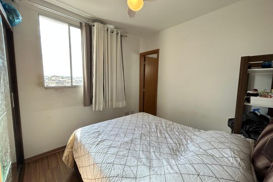 Apartamento à venda com 2 quartos, 57m² em Parque Turistas, Belo Horizonte